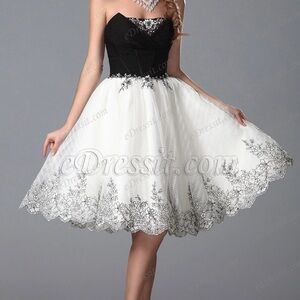 Edressit Strapless  Cocktail/Homecoming Dress   NWT